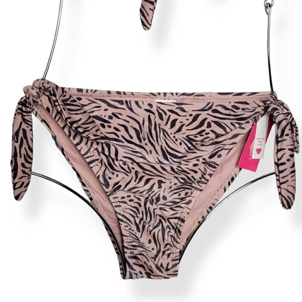 Xhilaration High Leg Bikini Bottom Medium (4-6)